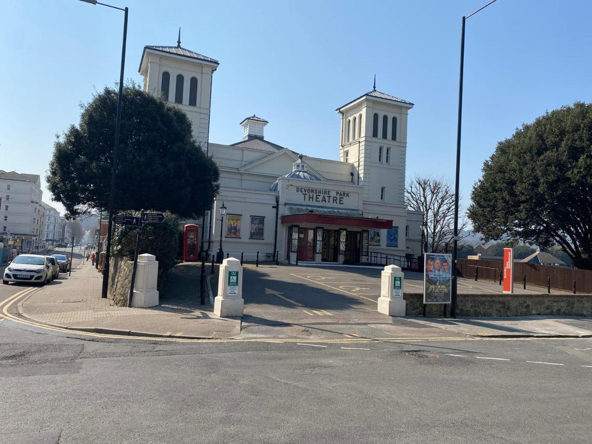 The Mowbray Panzió Eastbourne Kültér fotó